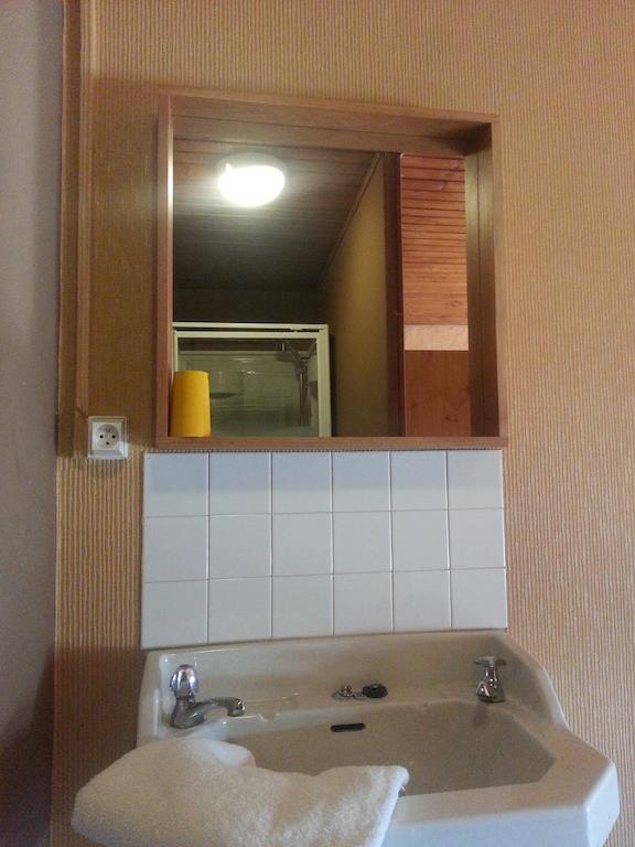Auberge Au Bon Vivant Vesqueville Exteriör bild